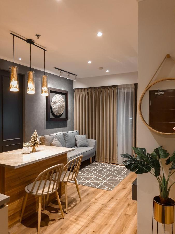 R30 Apartemen Gateway Pasteur 2Br Daymentroom Бандунг Екстериор снимка